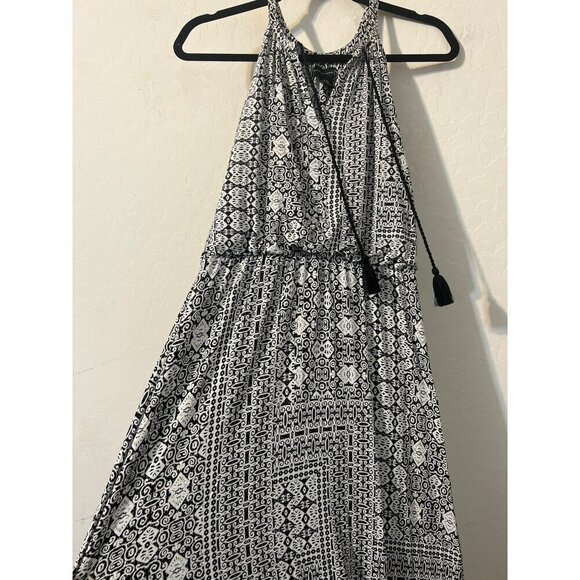 Adrienne Vittadini Sz M Black and White Print Halter Blouson Maxi Dress - Picture 3 of 9